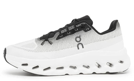 On Cloudtilt "Black/Ivory"