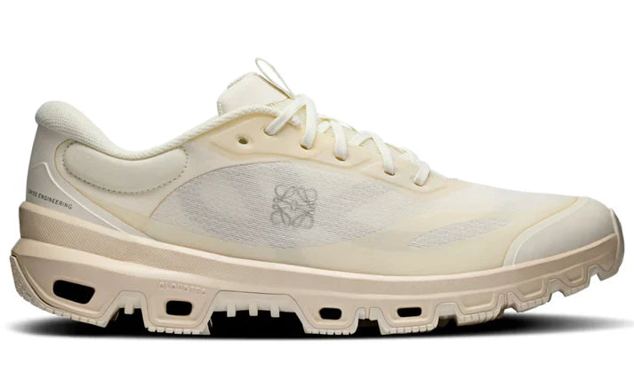On Cloudventure Loewe 2 'Eggshell' 4.7 4.7 ★ ★ ★ ★ ★ 9 9