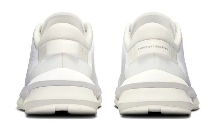 On Cloudzone 'Triple White'