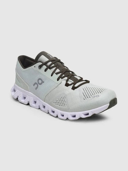 On Cloud X Lvory Flame